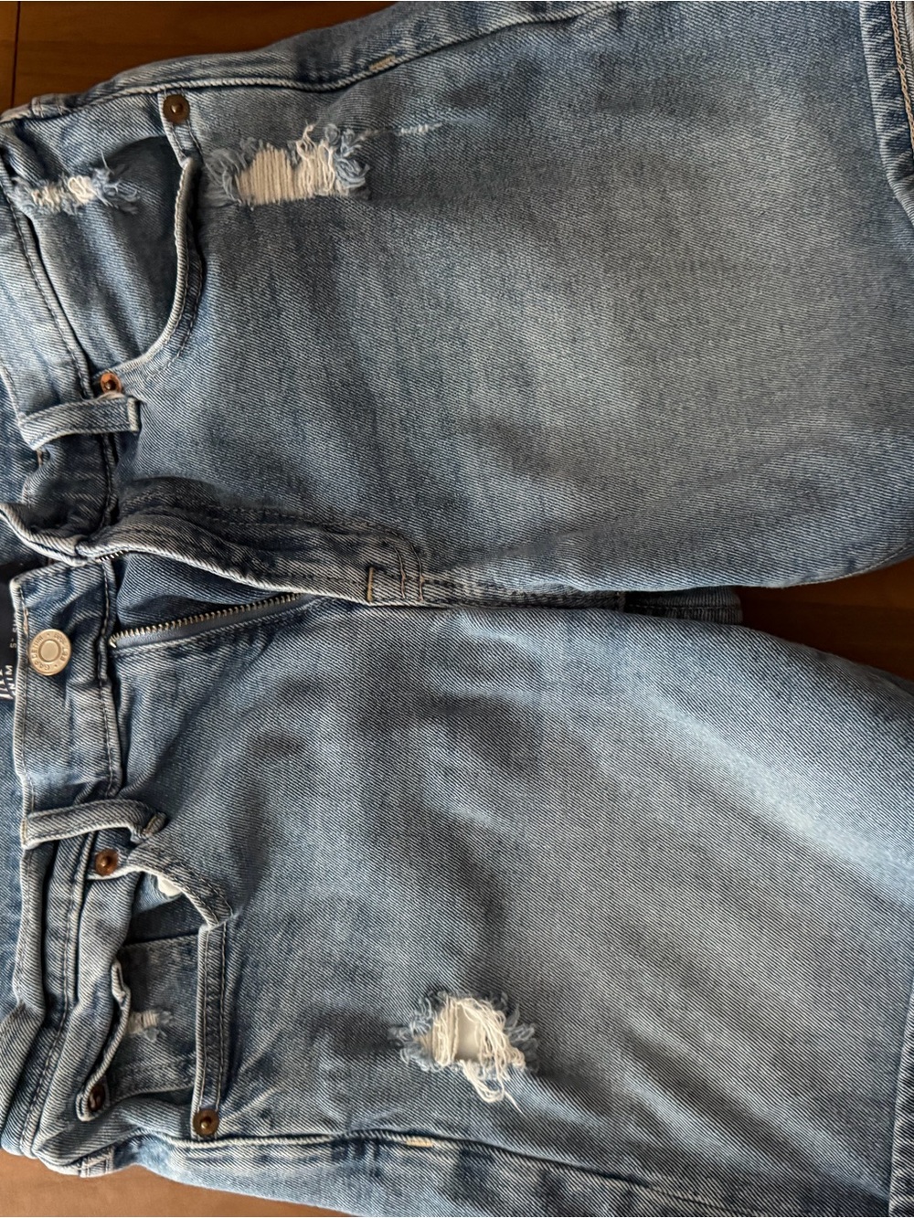 GAP 5” inseam shorts